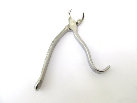 tooth extractor tool